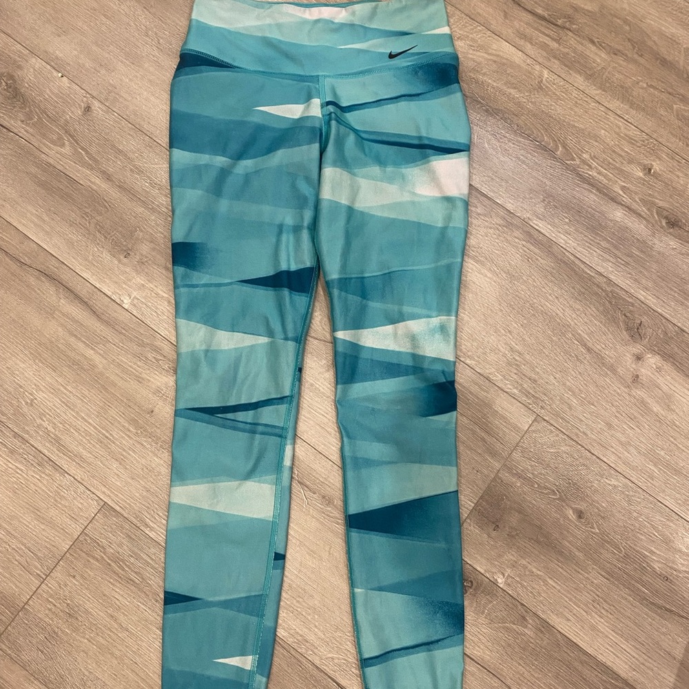 Nike leggings, size XS